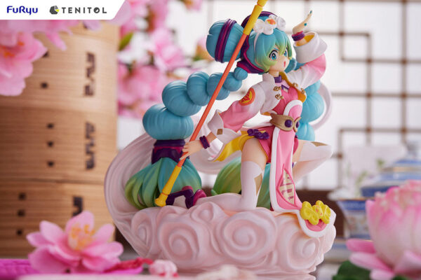 Estatua Tenitol Hatsune Miku China