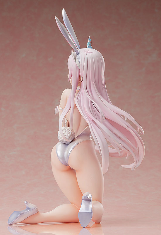 Estatua Yuuna Yunohana Bare Leg Bunny