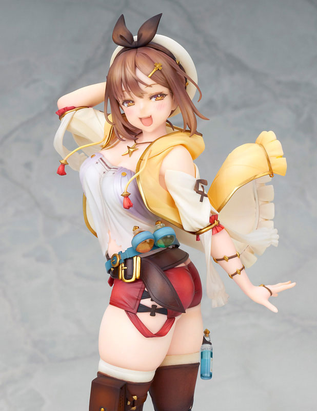 Estatua Atelier Ryza 24 cm