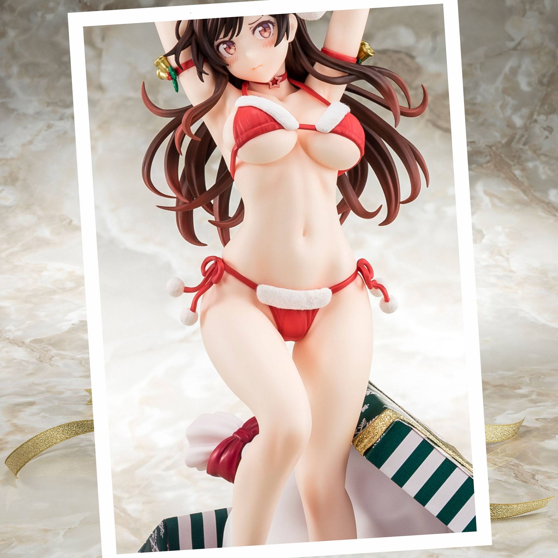 Estatua Mizuhara Chizuru Santa Bikini Xmas