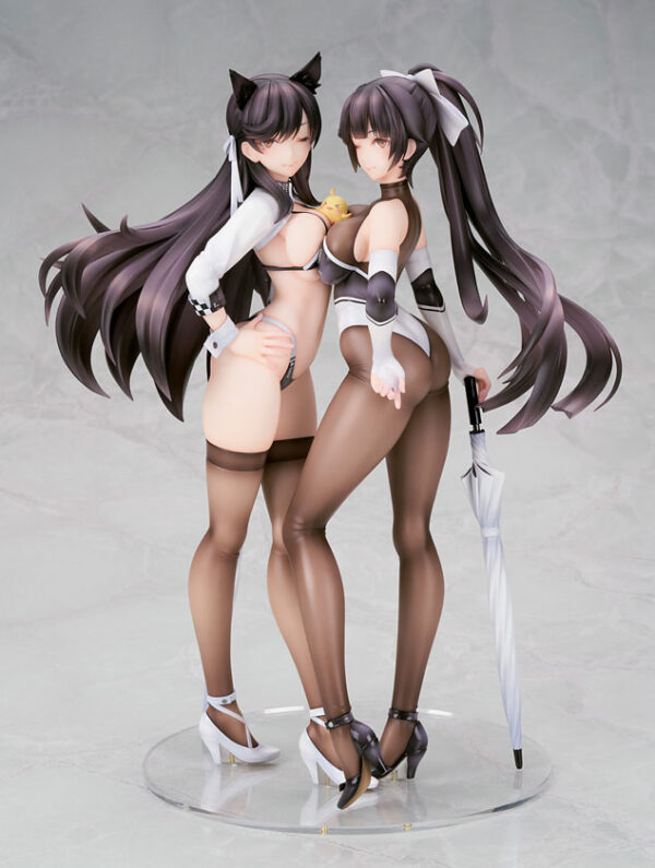 Estatua Atago y Takao Race Queen