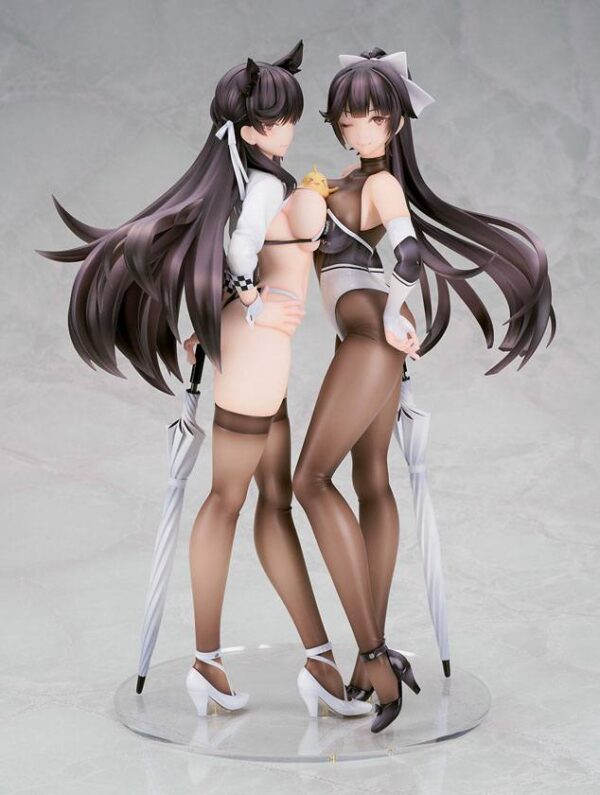 Estatua Atago y Takao Race Queen