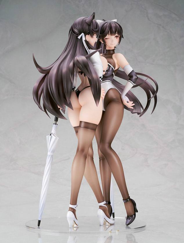 Estatua Atago y Takao Race Queen