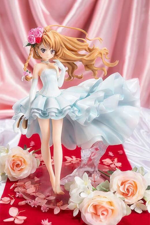 Estatua Taiga Aisaka Wedding Dress