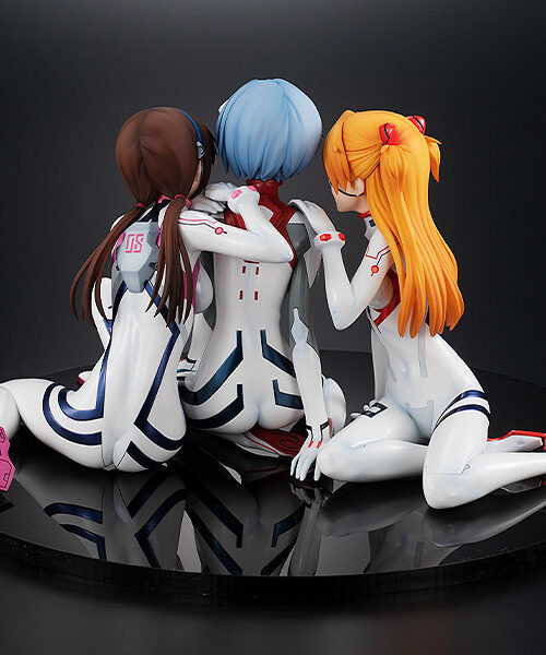 Estatua Evangelion Asuka Rei Mari Newtype