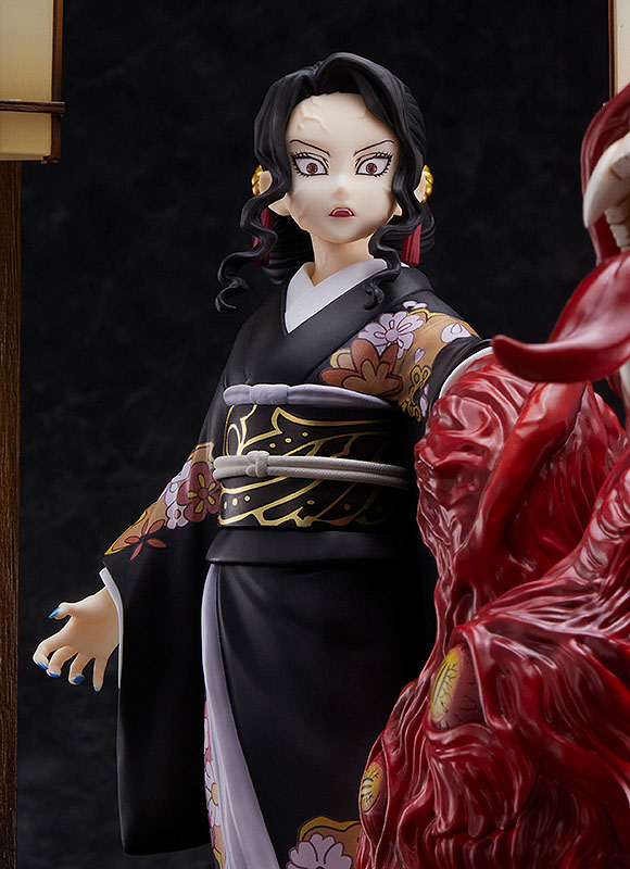 Estatua Muzan Kibutsuji Geiko Form Version