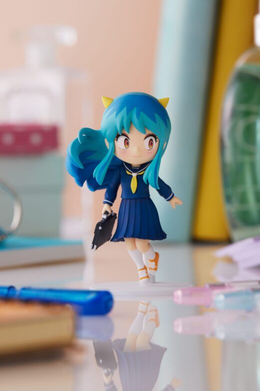 Minifigura Urusei Yatsura Lum School uniform