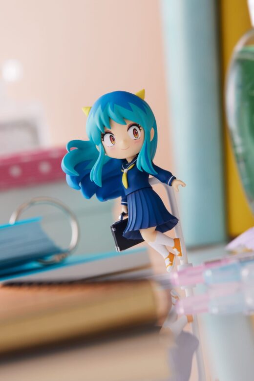 Minifigura Urusei Yatsura Lum School uniform