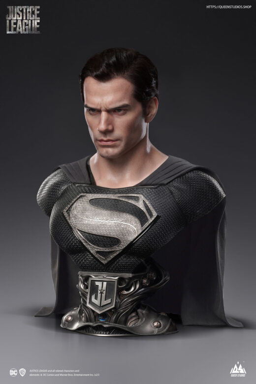 Busto Superman Black Version 73 cm