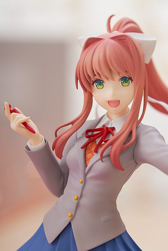 Estatua Doki Doki Literature Club Monika