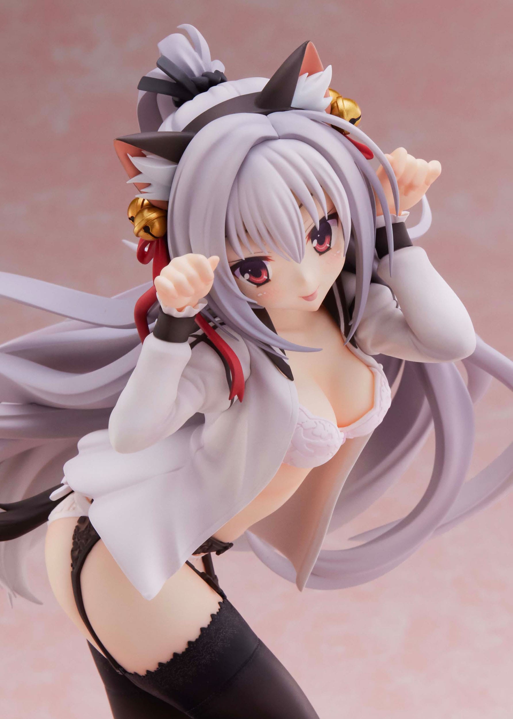 Estatua Dracu-riot Elina AmiAmi Limited Edition