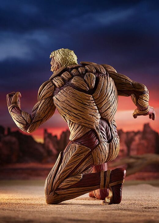 Estatua Reiner Braun Armored Titan