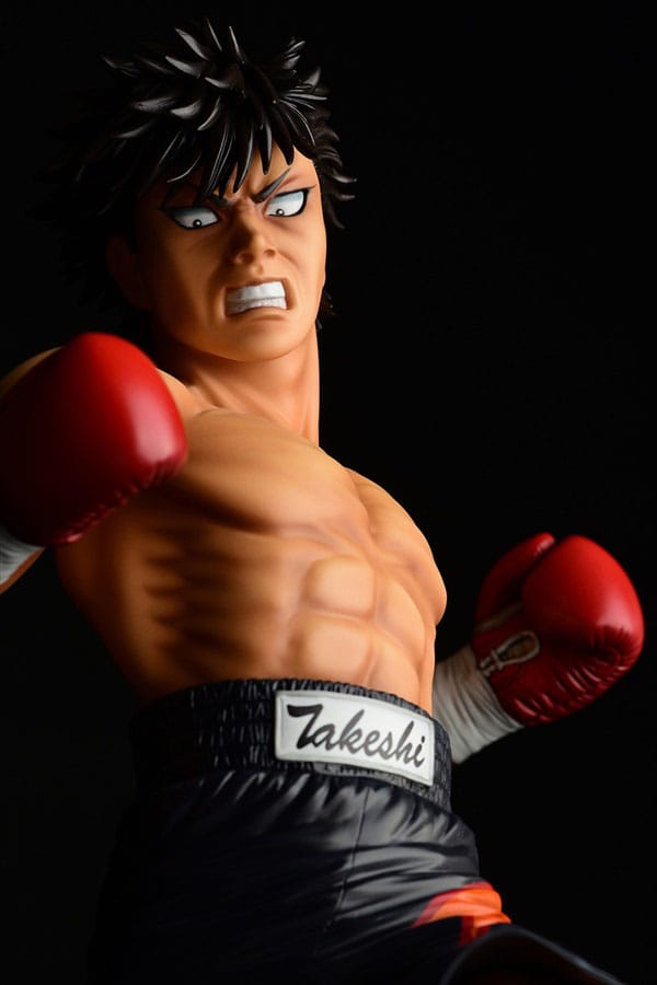 Estatua Takeshi Sendou Finish Blow