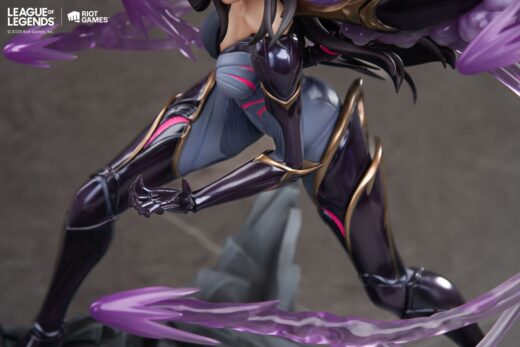 Estatua League of Legends KaiSa 30 cm