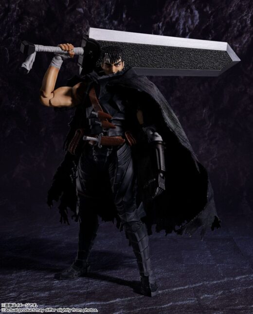 Figura SH Figuarts Guts Berserker Armor