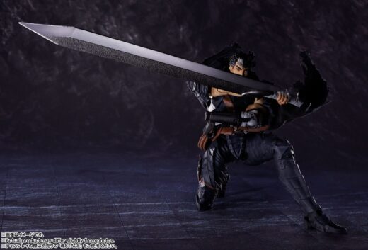 Figura SH Figuarts Guts Berserker Armor