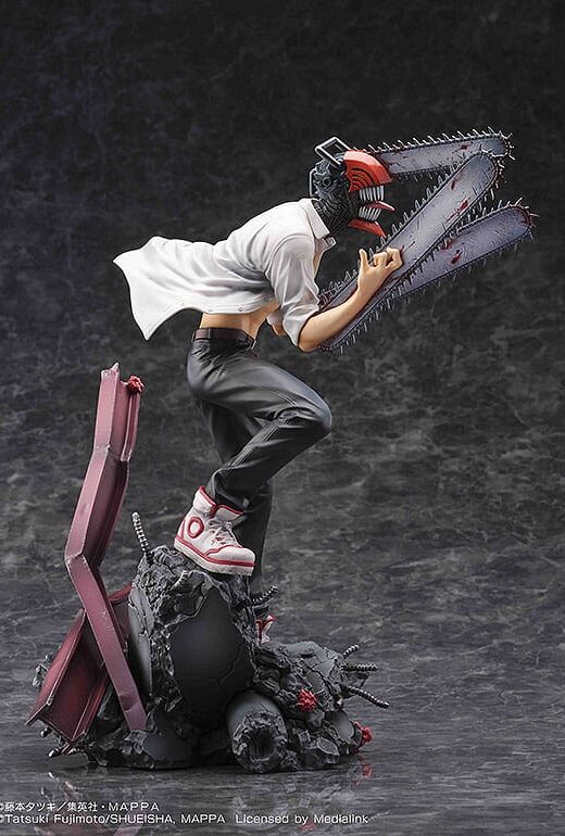 Estatua Chainsaw Man 26 cm SEGA