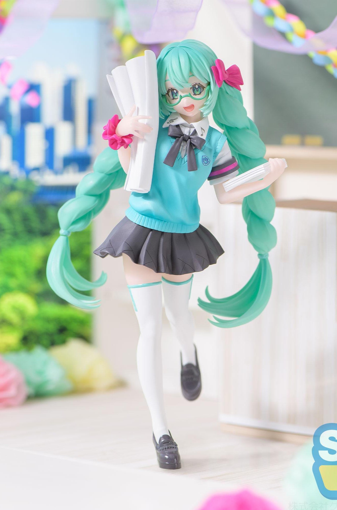 Estatua Hatsune Miku 16th Anniversary Booota Version