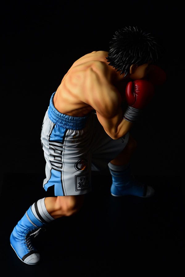 Estatua Ippo Makunouchi fighting pose