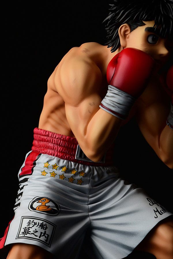 Estatua Ippo Makunouchi fighting pose damage