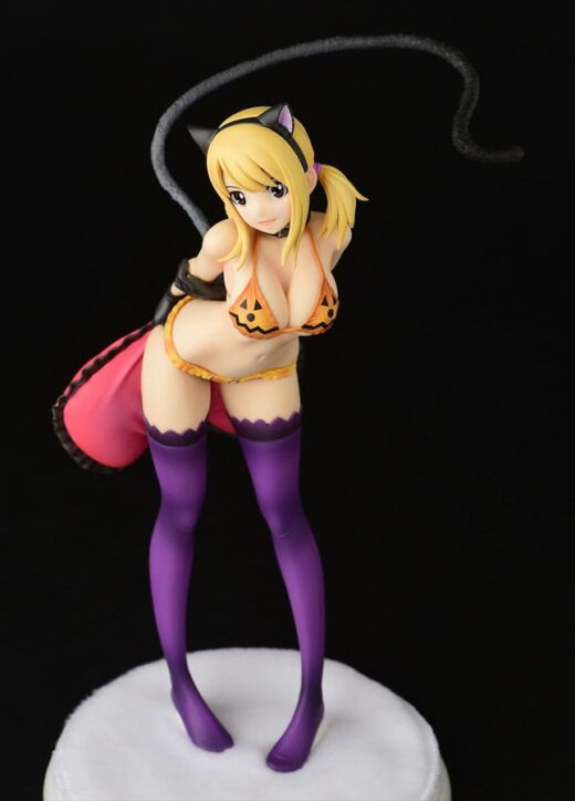 Estatua Lucy Heartfilia Halloween CAT Gravure