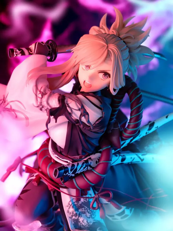 Estatua Fate Samurai Remnant Berserker Musashi Miyamoto