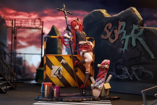 Estatua Arknights Surtr LiberteEchec Version