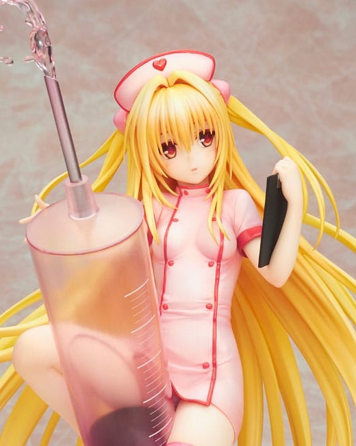 Estatua To Love-Ru Darkness Golden Darkness Nurse rerun