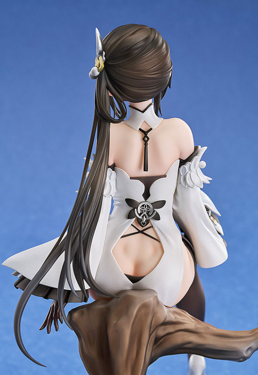 Estatua Chin Hai Azur Lane