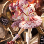 Puella Magi Madoka Magica Estatuas Kaname Madoka y Kyuubey