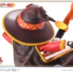 Estatua Chomusuke Megumin Prisma Wing Premium Kono Subarashii Sekai ni Shukufuku wo!